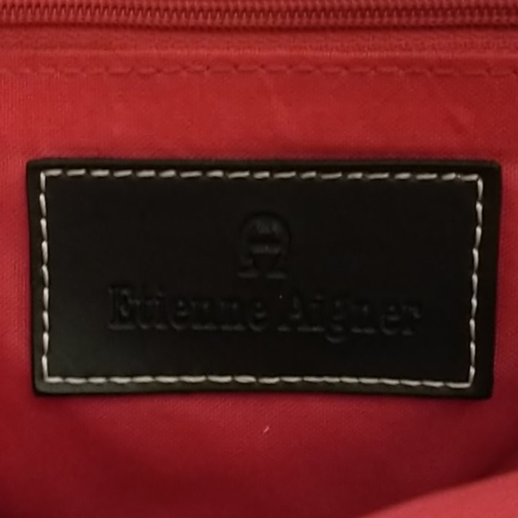 Small Backpack - Picture 8 of 9